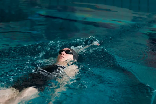 Level 5: Backstroke & Endurance - (Age: 7–9 years)